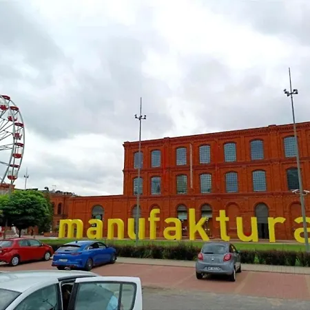Manu Park Z Garazem Centrum * Lodz (Lodz)